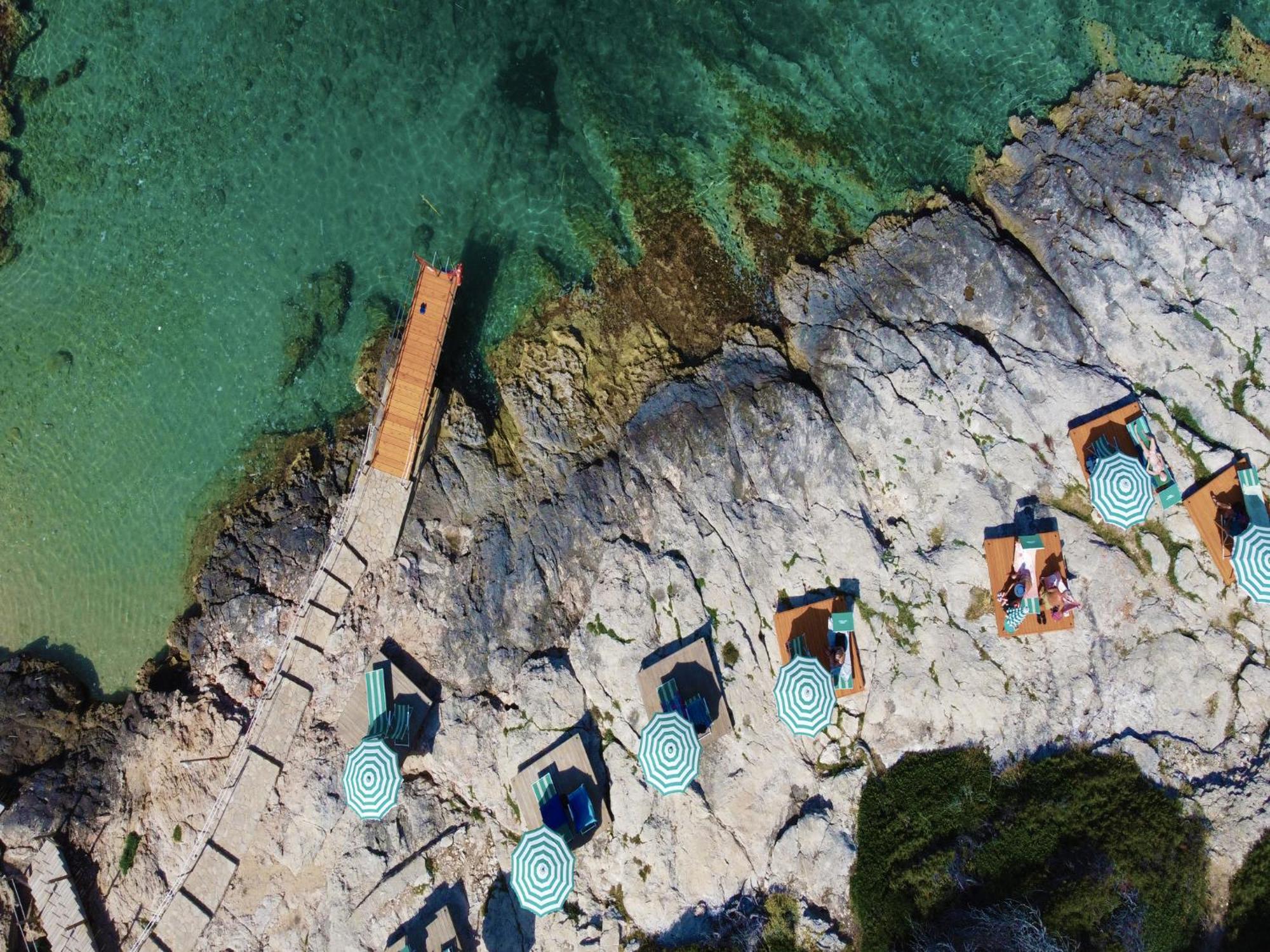 Touring Club Italiano - Isole Tremiti Hotel San Domino Bagian luar foto